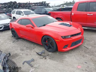 2015 Chevrolet Camaro SS with VIN 2G1FK1EJ0F9109349, listed as a IAAI auction lot 41543180 with 108,277 mi miles. Bid and sale history available at carsss.com. Image 1.