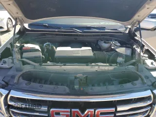2021 GMC Yukon XL SLT with VIN 1GKS2GKD7MR421859, listed as a Copart auction lot 82650854 with 85,775 mi miles and Salvage Title. Bid and sale history available at carsss.com. Image 11.