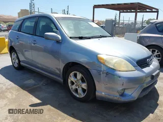 2006 Toyota Matrix STD z VIN 2T1KR32E66C595802, wystawiony jako IAAI lot #42422066 z przebiegiem 198 077 mil mil oraz . Historia ofert i sprzedaży dostępna na DreamBid. Obrazek 1.