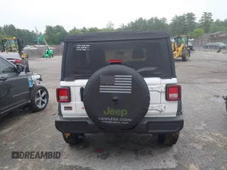 2019 Jeep Wrangler Sport S z VIN 1C4GJXAG0KW583315, wystawiony jako IAAI lot #39990649 z przebiegiem 32 768 mil mil oraz . Historia ofert i sprzedaży dostępna na DreamBid. Obrazek 16.