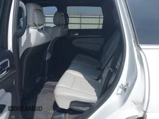 2018 Jeep Grand Cherokee Limited with VIN 1C4RJEBG3JC125652, listed as a IAAI auction lot 41921124 with Not provided miles and . Bid and sale history available at DreamBid. Image 8.