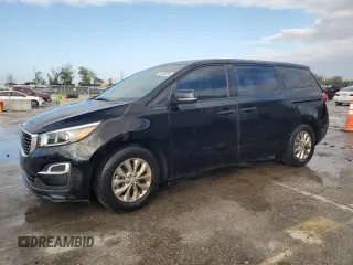 2019 Kia Sedona L with VIN KNDMA5C18K6549672, listed as a Copart auction lot 86300784 with 98,526 mi miles and Clean Title. Bid and sale history available at carsss.com. Image 1.