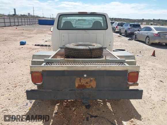 1996 Ford F-250 with VIN 1FDHF26H4TEB72271, listed as a IAAI auction lot 41891111 with 35,506 mi miles and . Bid and sale history available at DreamBid. Image 8.