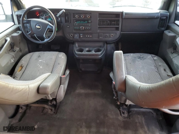 2016 Chevrolet Express Passenger LT with VIN 1GAZGPFG2G1269808, listed as a Copart auction lot 42686785 with 157,121 mi miles and Salvage Title. Bid and sale history available at carsss.com. Image 8.