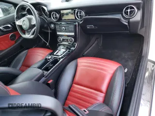 2018 Mercedes-Benz SLC 300 z VIN WDDPK3JAXJF154155, wystawiony jako Copart lot #61274323 z przebiegiem 37 087 mil mil oraz . Historia ofert i sprzedaży dostępna na DreamBid. Obrazek 8.