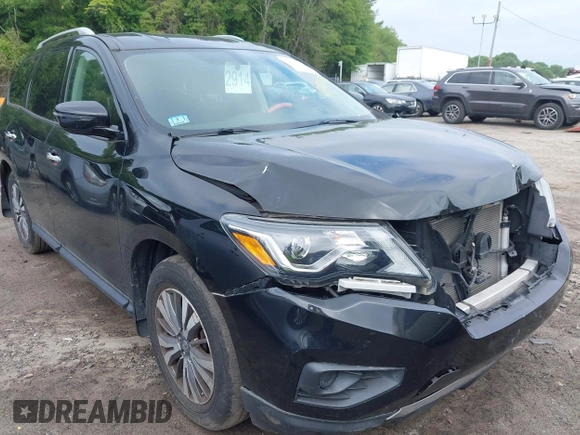 2018 Nissan Pathfinder SL z VIN 5N1DR2MM3JC664868, wystawiony jako IAAI lot #42438076 z przebiegiem 41 833 mil mil oraz . Historia ofert i sprzedaży dostępna na DreamBid. Obrazek 1.