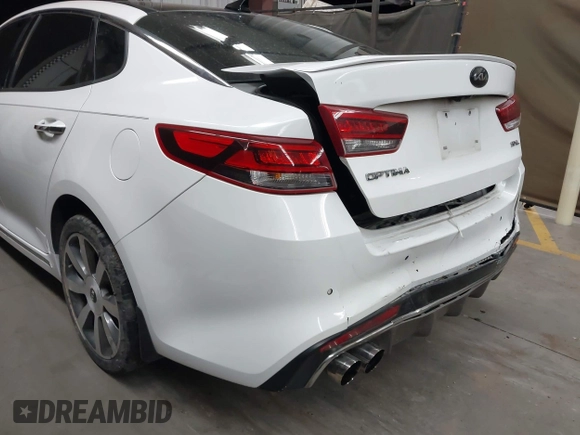 2016 Kia Optima SXL Turbo with VIN 5XXGV4L29GG075339, listed as a IAAI auction lot 42420459 with 122,294 mi miles and . Bid and sale history available at DreamBid. Image 6.