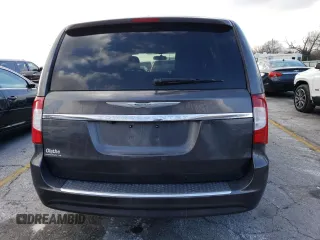 2015 Chrysler Town & Country LX with VIN 2C4RC1AG6FR675771, listed as a Copart auction lot 82665674 with 146,636 mi miles and Salvage Title. Bid and sale history available at carsss.com. Image 6.