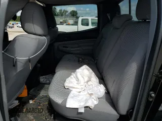 2015 Toyota Tacoma PreRunner с VIN 5TFKU4HN7FX007029, выставлен на аукционе Copart как лот 60980385 с пробегом Не указан миль и Списание • Salvage title. История ставок и продаж доступна на DreamBid. Изображение 10.
