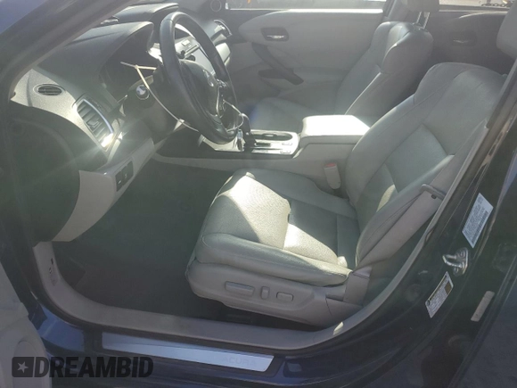 2017 Acura RDX Technology with VIN 5J8TB4H50HL000526, listed as a Copart auction lot 54510625 with 105,929 mi miles and Salvage Title. Bid and sale history available at DreamBid. Image 7.