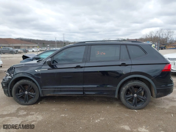 2019 Volkswagen Tiguan SE with VIN 3VV2B7AX2KM187217, listed as a IAAI auction lot 41937845 with 89,138 mi miles. Bid and sale history available at carsss.com. Image 14.