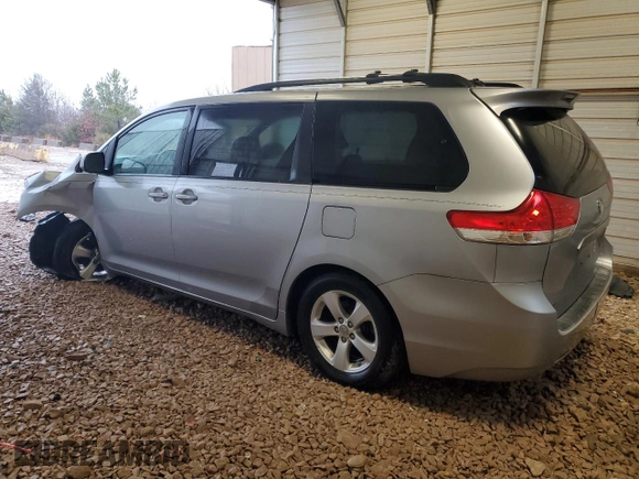 2011 Toyota Sienna LE AAS с VIN 5TDKK3DC1BS047417, выставлен на аукционе Copart как лот 44883125 с пробегом 265 158 миль миль и Списание • Salvage title. История ставок и продаж доступна на DreamBid. Изображение 2.