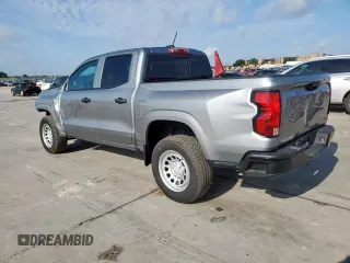 2024 Chevrolet Colorado 2WD Work Truck z VIN 1GCGSBECXR1232006, wystawiony jako Copart lot #59890485 z przebiegiem Nie podano mil oraz Szkoda całkowita • Salvage title. Historia ofert i sprzedaży dostępna na DreamBid. Obrazek 2.