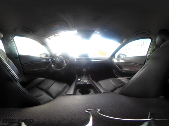 2018 Mazda Mazda3 4-Door Touring with VIN 3MZBN1V37JM262418, listed as a IAAI auction lot 41880212 with 118,662 mi miles. Bid and sale history available at carsss.com. Image 18.