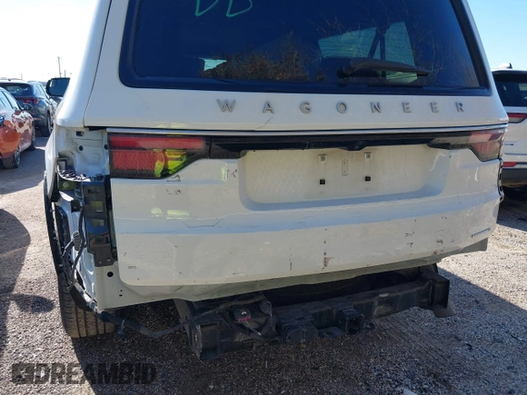 2024 Jeep Wagoneer Series II с VIN 1C4SJRBP6RS135179, выставлен на аукционе IAAI как лот 41689875 с пробегом 27 162 миль миль и . История ставок и продаж доступна на DreamBid. Изображение 6.