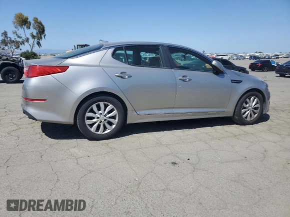 2015 Kia Optima LX z VIN 5XXGM4A72FG451508, wystawiony jako Copart lot #55628795 z przebiegiem 125 947 mil mil oraz Szkoda całkowita • Salvage title. Historia ofert i sprzedaży dostępna na DreamBid. Obrazek 3.