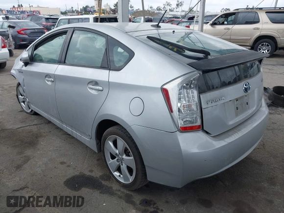 2010 Toyota Prius II with VIN JTDKN3DU0A0027158, listed as a IAAI auction lot 41920135 with 162,463 mi miles. Bid and sale history available at carsss.com. Image 3.