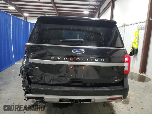 2024 Ford Expedition Max XLT with VIN 1FMJK1J82REA36065, listed as a Copart auction lot 88640305 with 29,528 mi miles and Clean title. Bid and sale history available at DreamBid. Image 6.