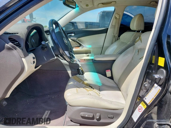 2011 Lexus IS 250 z VIN JTHBF5C24B5144155, wystawiony jako Copart lot #63081545 z przebiegiem 221 706 mil mil oraz Szkoda całkowita • Salvage title. Historia ofert i sprzedaży dostępna na DreamBid. Obrazek 7.