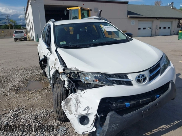 2015 Toyota RAV4 LE с VIN JTMBFREV1FJ040865, выставлен на аукционе IAAI как лот 42209659 с пробегом 109 868 миль миль и . История ставок и продаж доступна на DreamBid. Изображение 6.