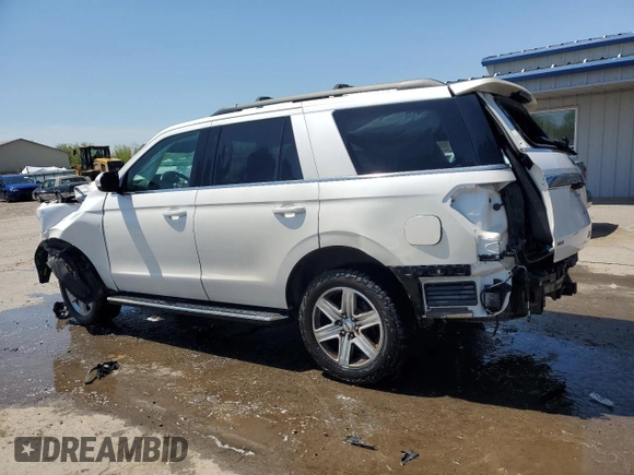 2019 Ford Expedition XLT with VIN 1FMJU1JT2KEA53114, listed as a Copart auction lot 56191305 with 82,134 mi miles and Salvage title. Bid and sale history available at DreamBid. Image 2.