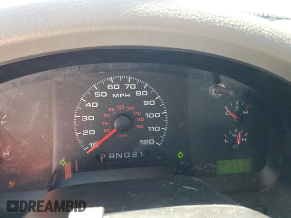 2005 Ford F-150 XL с VIN 1FTRF122X5NB93729, выставлен на аукционе Copart как лот 52276595 с пробегом 261 561 миль миль и Списание • Salvage title. История ставок и продаж доступна на DreamBid. Изображение 9.