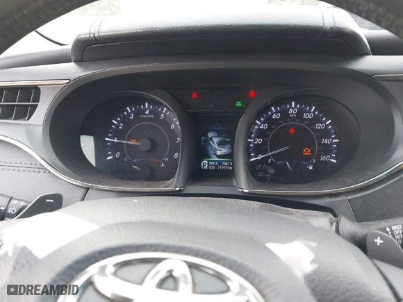 2015 Toyota Avalon Limited with VIN 4T1BK1EB9FU152858, listed as a IAAI auction lot 41717674 with 235,931 mi miles. Bid and sale history available at carsss.com. Image 7.