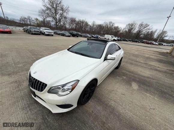 2014 Mercedes-Benz E-Class E 350 with VIN WDDKJ8JB8EF250312, listed as a Copart auction lot 54257595 with 155,164 mi miles and Clean Title. Bid and sale history available at carsss.com. Image 2.