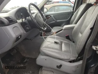 2002 Mercedes-Benz M-Class with VIN 4JGAB54E62A292019, listed as a Copart auction lot 81493604 with 305,098 mi miles and Salvage Title. Bid and sale history available at carsss.com. Image 7.