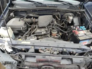 2006 Toyota Tacoma with VIN 5TEPX42N06Z231502, listed as a Copart auction lot 83566484 with 113,235 mi miles and Salvage Title. Bid and sale history available at carsss.com. Image 11.