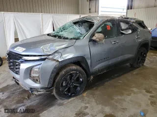 2025 Chevrolet Equinox FWD LT with VIN 3GNAXHEG2SL149480, listed as a Copart auction lot 43411715 with 5,226 mi miles and Non Repairable. Bid and sale history available at carsss.com. Image 1.