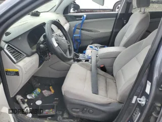 2018 Hyundai Tucson SEL z VIN KM8J33A44JU668405, wystawiony jako Copart lot #58159145 z przebiegiem Nie podano mil oraz Tytuł czysty. Historia ofert i sprzedaży dostępna na DreamBid. Obrazek 7.