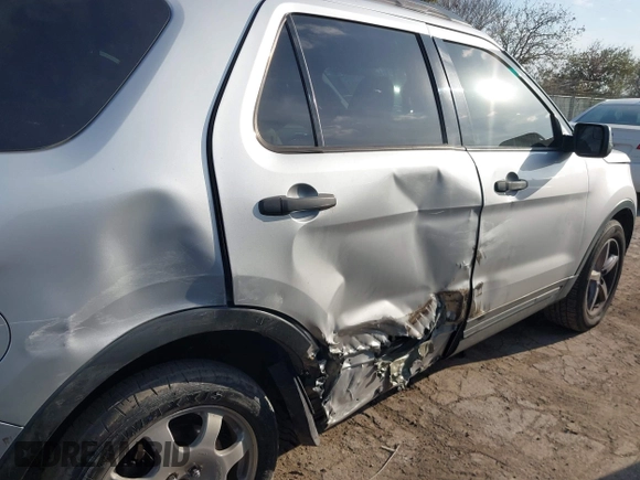 2018 Ford Explorer с VIN 1FM5K7B84JGA97462, выставлен на аукционе IAAI как лот 41595533 с пробегом 111 185 миль миль и . История ставок и продаж доступна на DreamBid. Изображение 6.
