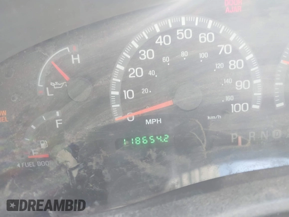 2003 Ford F-150 XLT with VIN 1FTRW08633KD11896, listed as a IAAI auction lot 42137360 with 118,654 mi miles. Bid and sale history available at carsss.com. Image 7.