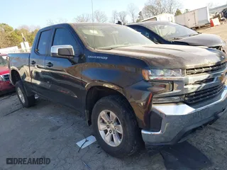 2019 Chevrolet Silverado 1500 LT with VIN 1GCRYDED6KZ389583, listed as a IAAI auction lot 41164151 with 99,532 mi miles. Bid and sale history available at carsss.com. Image 1.