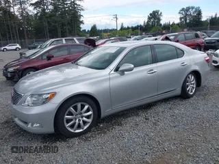 2008 Lexus LS 460 с VIN JTHBL46F285054416, выставлен на аукционе IAAI как лот 42239100 с пробегом 71 943 миль миль и . История ставок и продаж доступна на DreamBid. Изображение 2.