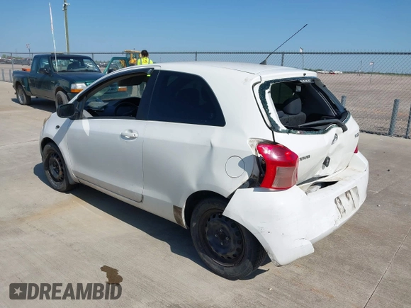 2007 Toyota Yaris with VIN JTDJT923875071287, listed as a IAAI auction lot 41996873 with 184,647 mi miles. Bid and sale history available at carsss.com. Image 3.