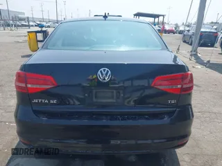 2015 Volkswagen Jetta SE z VIN 3VWD17AJXFM259306, wystawiony jako IAAI lot #42418042 z przebiegiem 199 780 mil mil oraz . Historia ofert i sprzedaży dostępna na DreamBid. Obrazek 15.