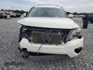 2017 Nissan Pathfinder Platinum with VIN 5N1DR2MN0HC613086, listed as a Copart auction lot 58055945 with 165,759 mi miles and Salvage title. Bid and sale history available at DreamBid. Image 5.