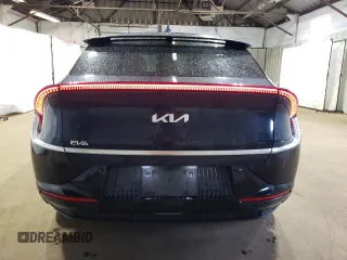 2023 Kia EV6 Wind with VIN KNDC34LA6P5156637, listed as a Copart auction lot 58325614 with 24,848 mi miles and Non Repairable. Bid and sale history available at carsss.com. Image 6.