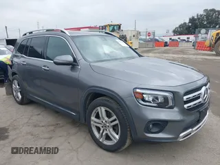 2021 Mercedes-Benz GLB 250 z VIN W1N4M4HB5MW104403, wystawiony jako IAAI lot #41884647 z przebiegiem 44 951 mil mil oraz . Historia ofert i sprzedaży dostępna na DreamBid. Obrazek 1.