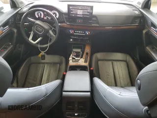 2023 Audi Q5 S line Premium Plus с VIN WA1EAAFY7P2125155, выставлен на аукционе Copart как лот 61812125 с пробегом 52 587 миль миль и Списание • Salvage title. История ставок и продаж доступна на DreamBid. Изображение 8.