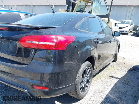 2016 Ford Focus SE with VIN 1FADP3F23GL254047, listed as a IAAI auction lot 41848964 with 79,432 mi miles and . Bid and sale history available at carsss.com. Image 4.