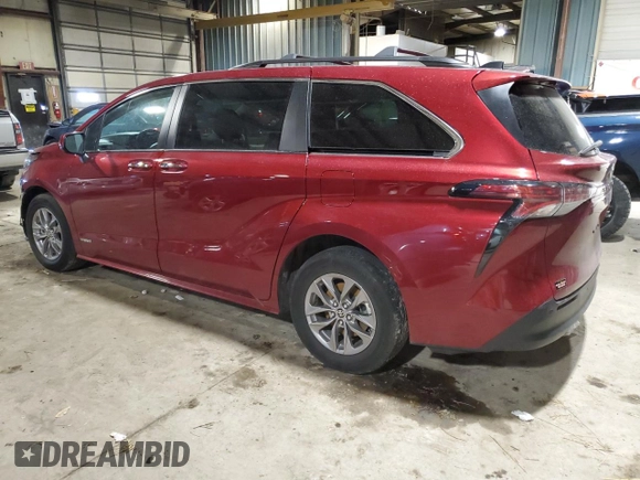 2021 Toyota Sienna XLE with VIN 5TDJRKEC2MS068568, listed as a Copart auction lot 47286955 with 2,523 mi miles and Salvage title. Bid and sale history available at DreamBid. Image 2.