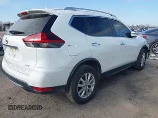 2019 Nissan Rogue SV with VIN KNMAT2MT8KP511526, listed as a IAAI auction lot 41245873 with 89,825 mi miles. Bid and sale history available at carsss.com. Image 4.