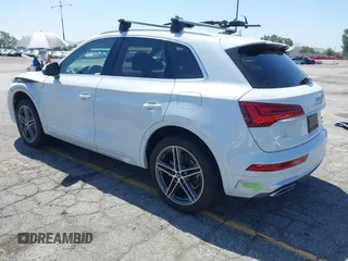 2021 Audi Q5 Premium Plus z VIN WA1E2AFY1M2043365, wystawiony jako IAAI lot #42286970 z przebiegiem 28 438 mil mil oraz . Historia ofert i sprzedaży dostępna na DreamBid. Obrazek 3.