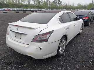 2012 Nissan Maxima S z VIN 1N4AA5APXCC811579, wystawiony jako IAAI lot #42194242 z przebiegiem Nie podano mil oraz . Historia ofert i sprzedaży dostępna na DreamBid. Obrazek 4.