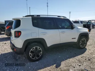 2016 Jeep Renegade Trailhawk with VIN ZACCJBCT2GPC65759, listed as a Copart auction lot 48846715 with 134,894 mi miles and Salvage title. Bid and sale history available at DreamBid. Image 3.