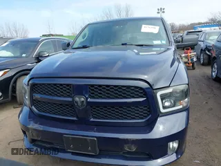 2018 Ram 1500 Express with VIN 1C6RR7FG4JS269271, listed as a IAAI auction lot 41763984 with 47,447 mi miles. Bid and sale history available at carsss.com. Image 12.