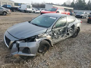 2020 Nissan Altima 2.5 S with VIN 1N4BL4BV4LC263780, listed as a Copart auction lot 45852645 with 67,659 mi miles and Salvage Title. Bid and sale history available at carsss.com. Image 1.
